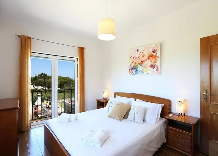 Salty Sea Апартаменты Сан-Мартинью-ду-Порту