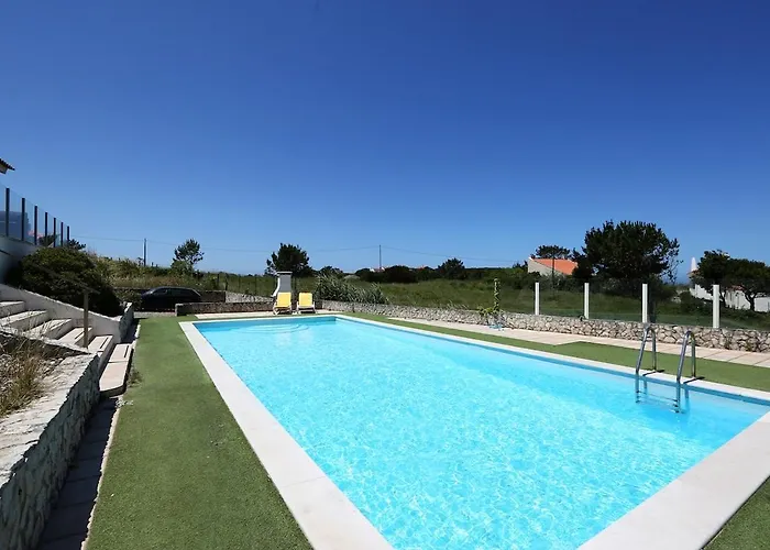 Апартаменты Salty Sea Сан-Мартинью-ду-Порту